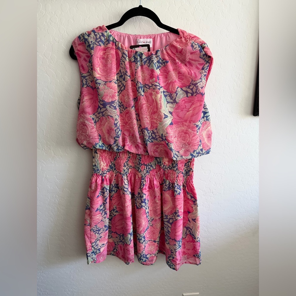 NWT Floral smock waist Sleeveless shirt Dress